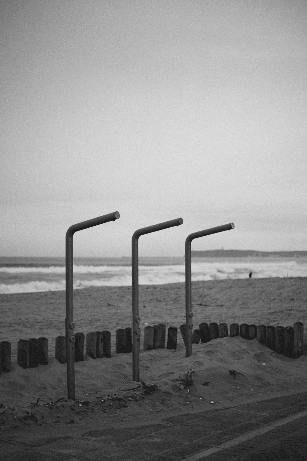 2022-09-21 - Durban -  Beach showers